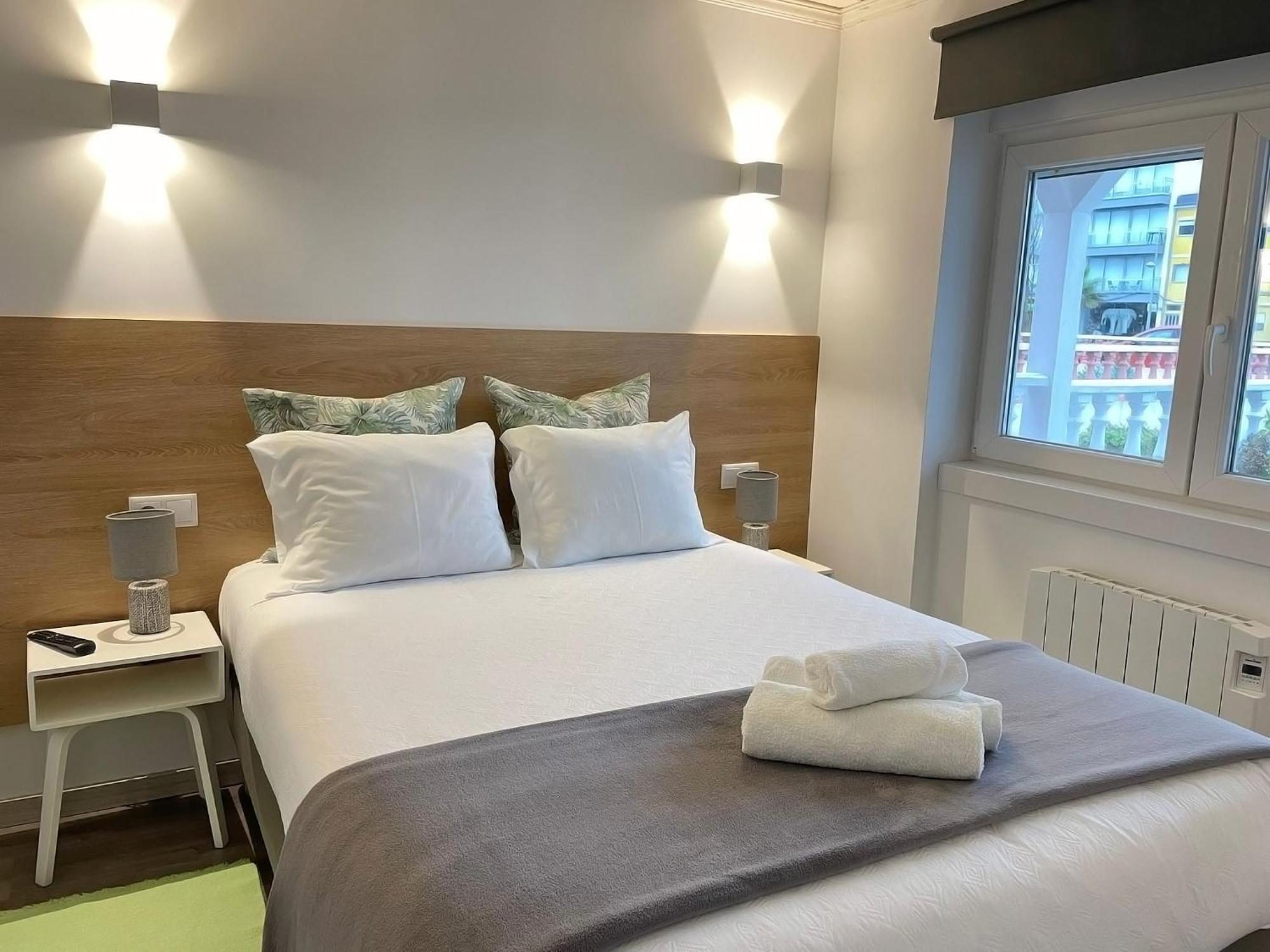 Granny'S Guesthouse 프라이아 데 미라 외부 사진
