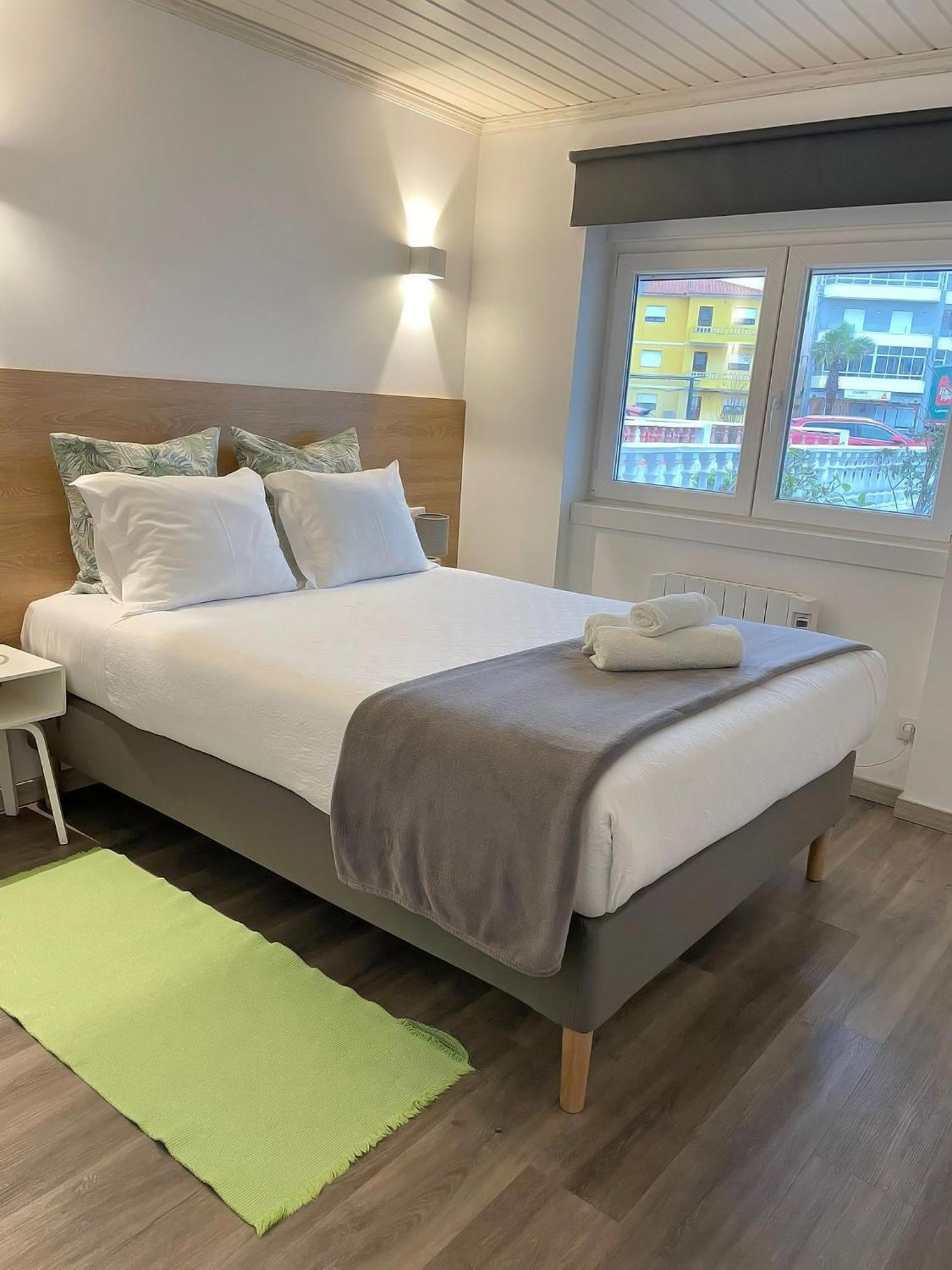 Granny'S Guesthouse 프라이아 데 미라 외부 사진